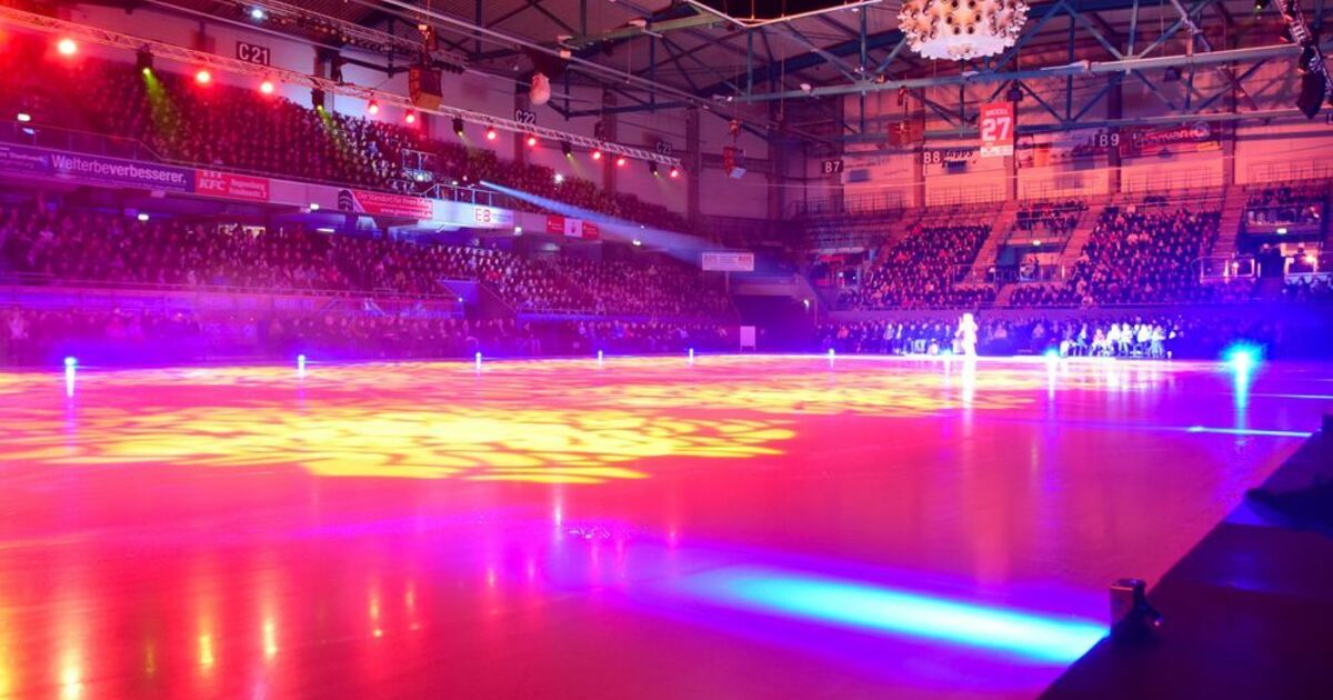 Eisgala-beendet-50-Geburtstag-von-stadtwerk-regensburg