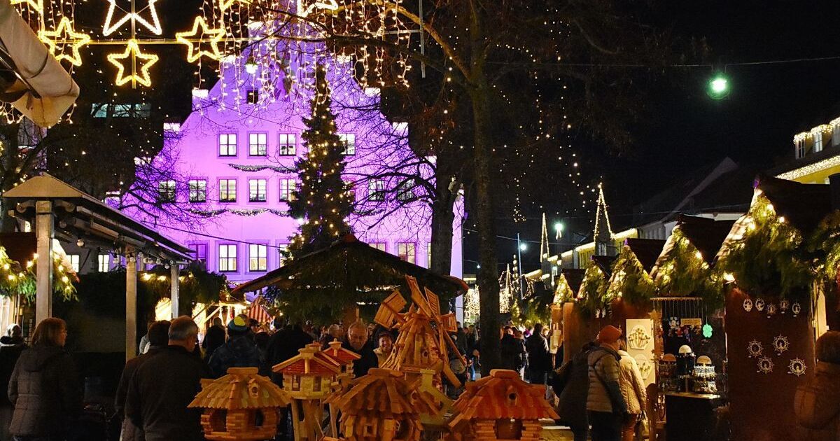 Neumarkter Weihnachtsmarkt wird charivari