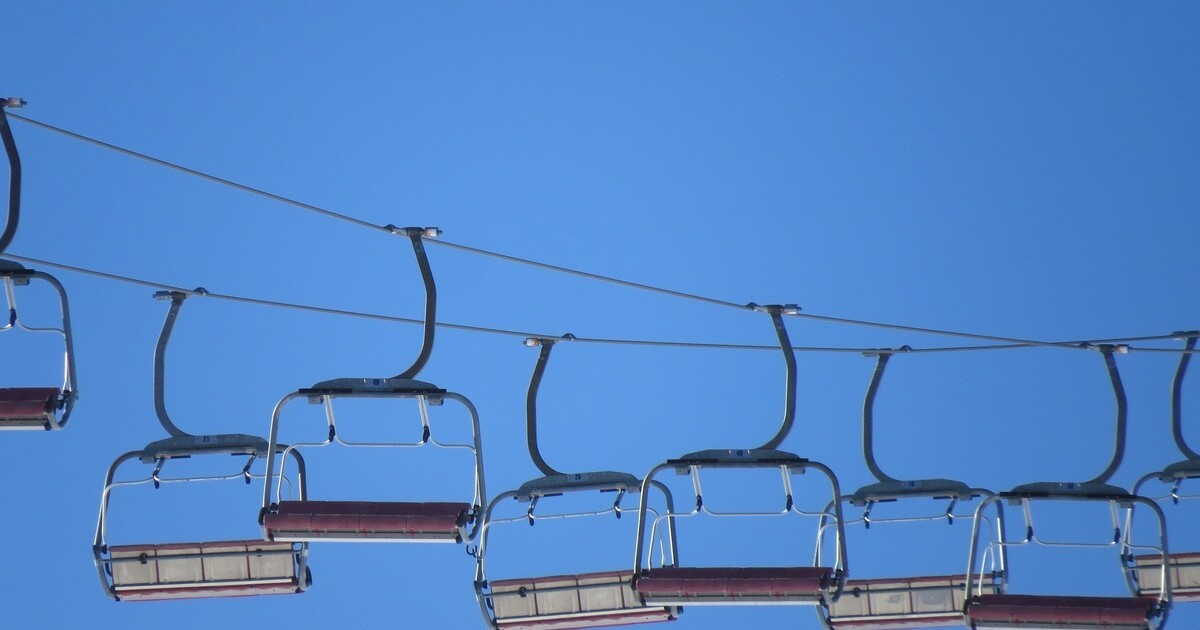 Skifahrer-aus-dem-Landkreis-Kelheim-in-Tirol-verungl-ckt