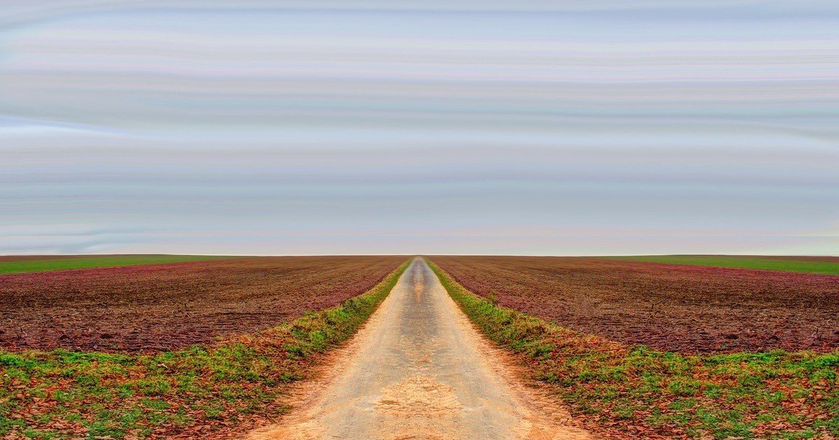 Flieger-Granate-auf-Feld-bei-Mintraching-schnell-entsch-rft