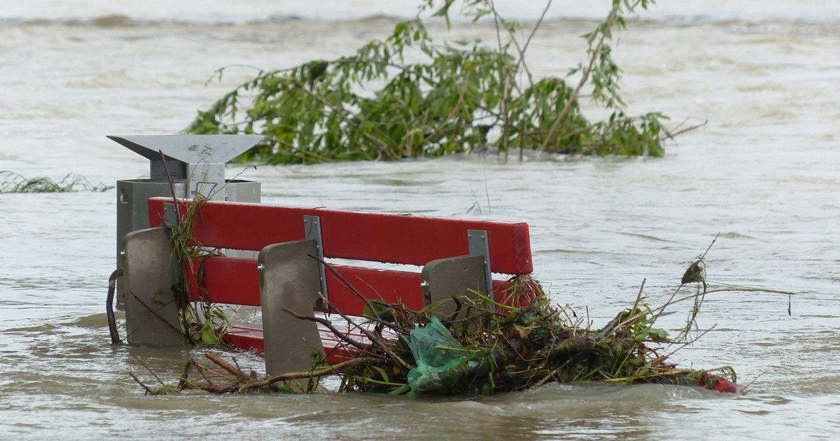 Sturzflut-Risiko-Management-Markt-Lappersdorf-bittet-um-Hochwasser-Bilder