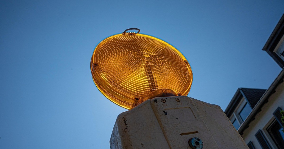 B15-bei-Schierling-fertig-saniert-Baustelle-Ende-n-chster-Woche-ganz-weg