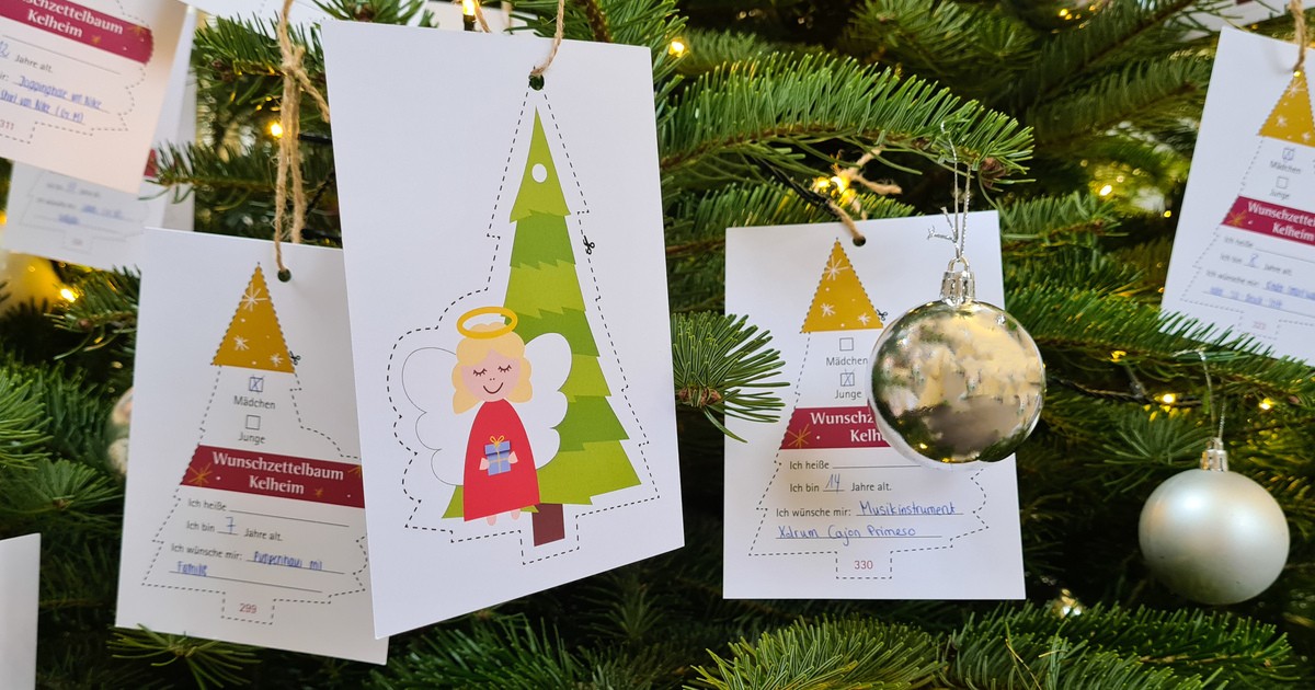 Kelheim-Start-der-Weihnachtsaktion-Wunschzettelbaum-Kelheim-hilft-