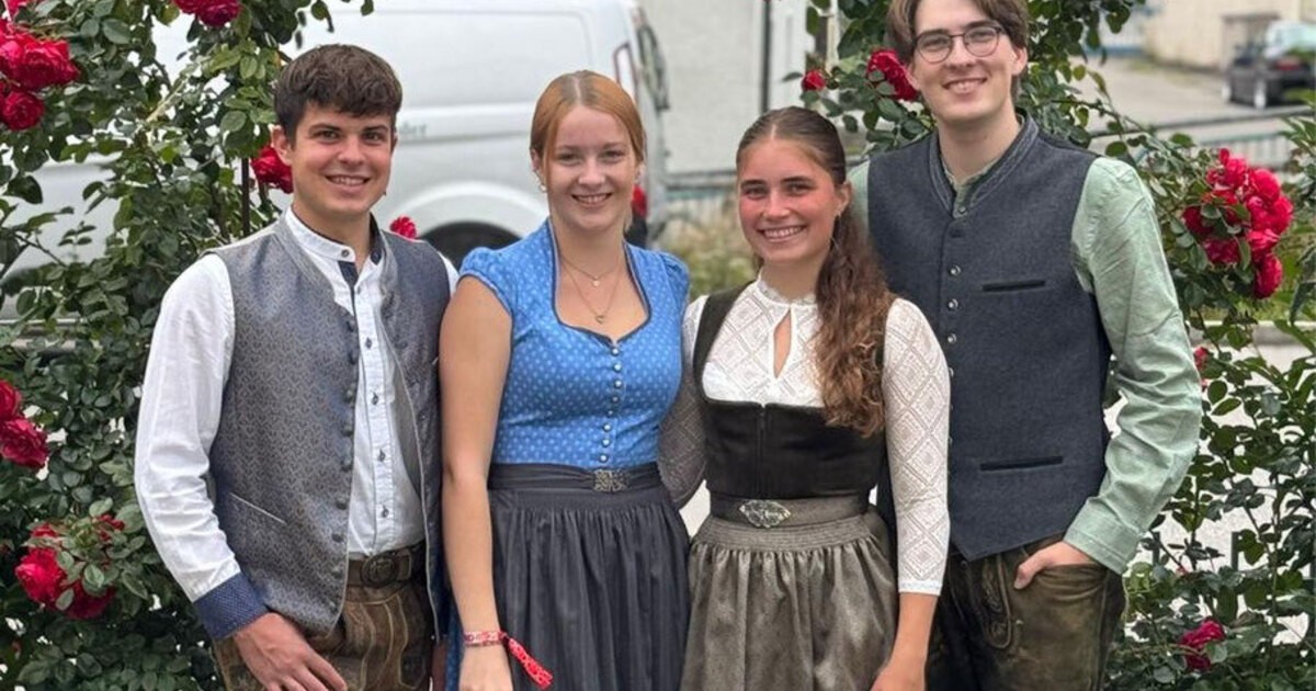 Schwandorf-Fronberg-Benefizkonzert-des-Kirwa-Vereins-zugunsten-des-Wirthauskaufs