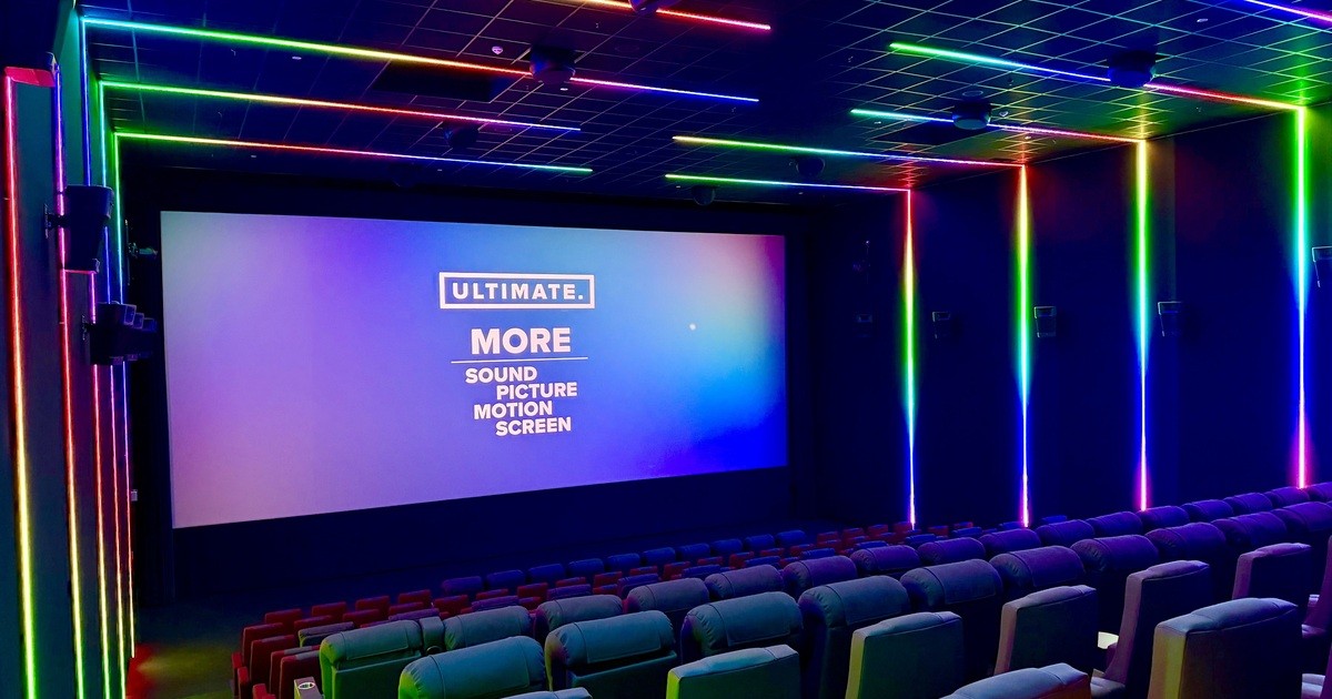 Cineplexx-Neumarkt-h-bscht-Saal-F-nf-kr-ftig-auf