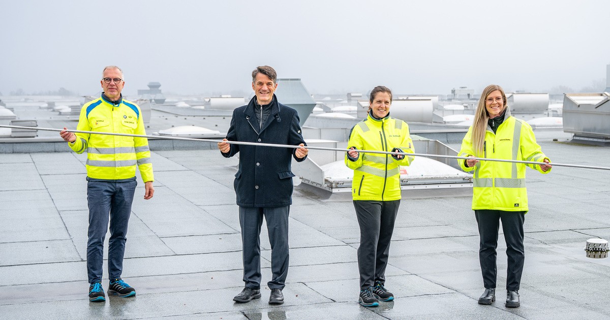 BMW-Group-legt-Leitung-f-r-Wasserstoff-Infrastruktur