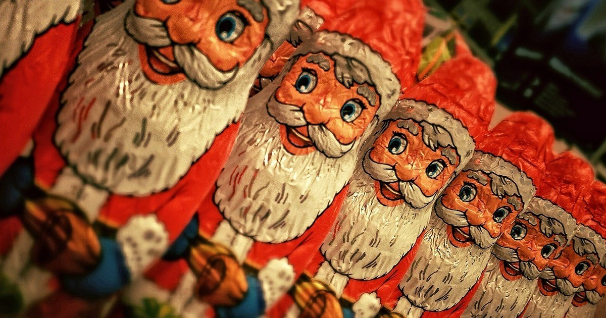 -ber-300-Nikol-use-gr-en-aus-der-Staatlichen-Dombauh-tte-in-Regensburg