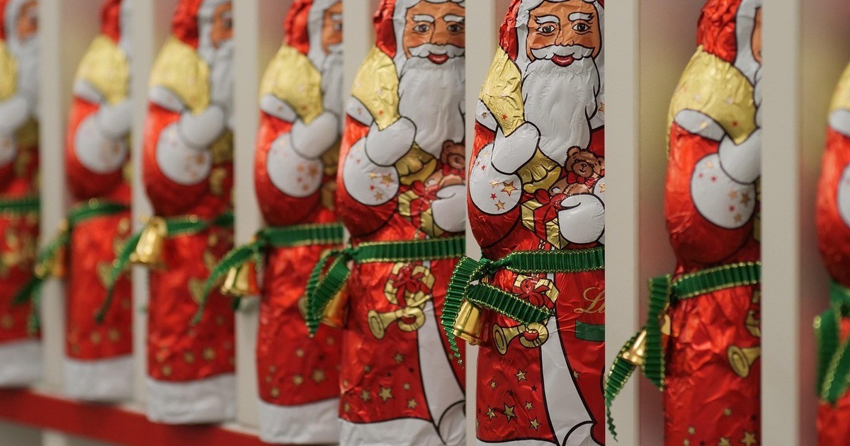 Regensburger-CSU-startet-mit-Schoko-Nikol-usen-in-hei-e-Phase-des-Wahlkampfs