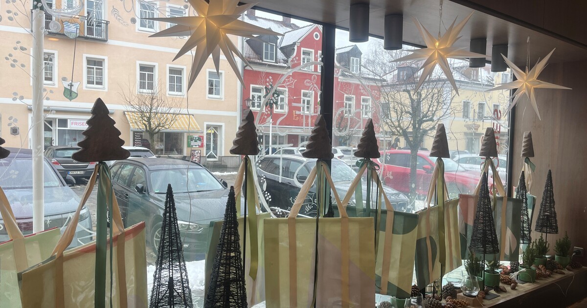 Furth-im-Wald-Landesgartenschau-Laden-am-Stadtplatz-gut-besucht