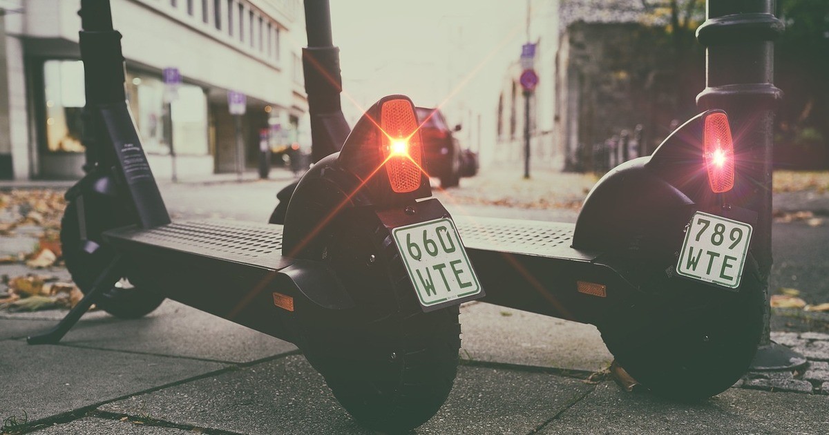 Jugendlicher-laut-in-Lappersdorf-e-Scoouter-und-fliegt-Monate-sp-ter-auf