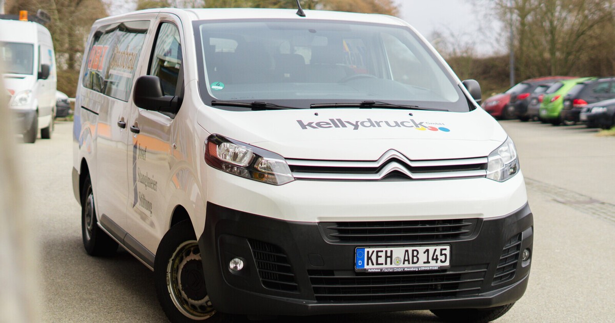 Neuer-B-rgerbus-in-Abensberg-wird-vorgestellt