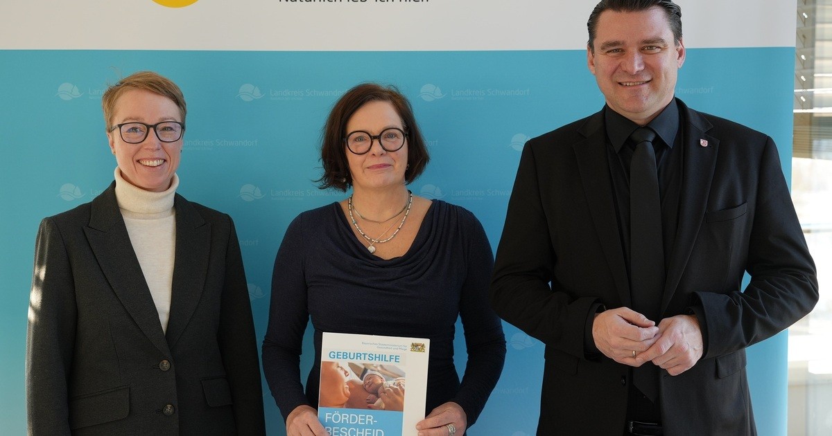 Schwandorf-F-rderung-f-r-die-Geburtshilfe-des-Krankenhauses-St-Barbara