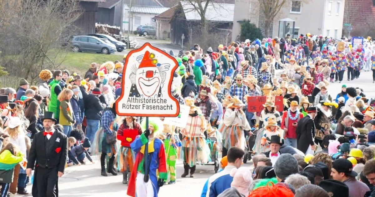 R-tz-Althistorische-Fasenacht-ausgebucht-ber-60-Gruppen-sind-beim-Faschingszug-dabei