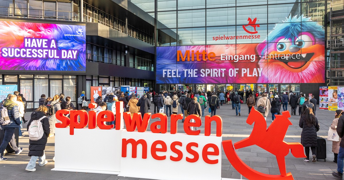Firmen-aus-Riedenburg-und-Neumarkt-auf-Spielwarenmesse