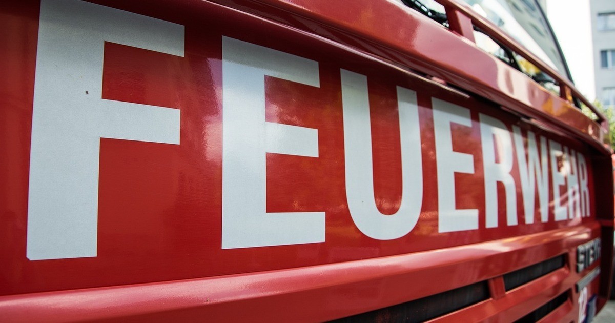 Ursache-des-Vollbrands-im-Feuerwehrger-tehaus-Iffelsdorf-gekl-rt