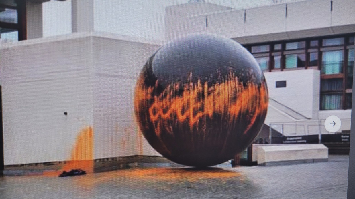 &copy; screenshot Letzte Generation