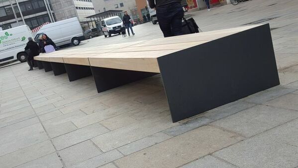 &copy; Charivari/PYZ