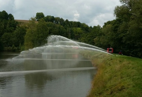 &copy; Daniel Holzer