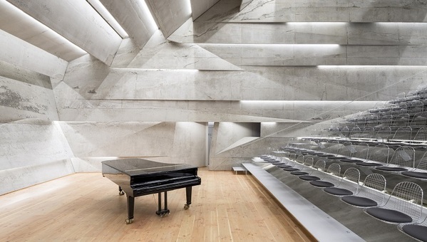 &copy; Edward Beierle