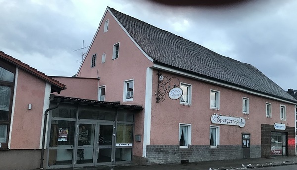 &copy; Christian Wild