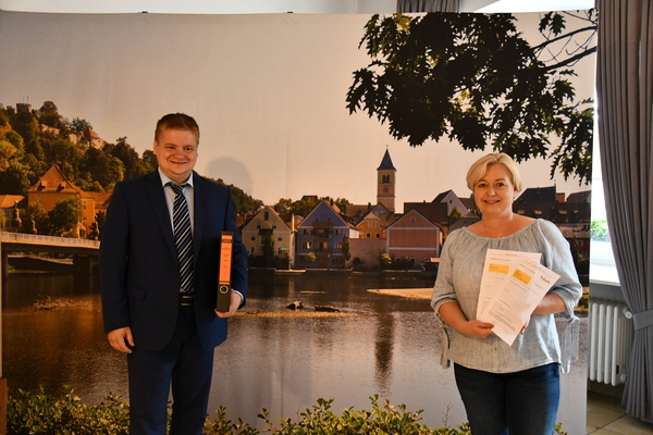 &copy; Pelikan-Ro&szlig;mann