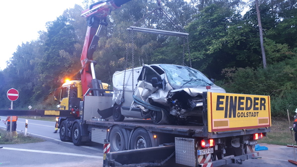 &copy; charivari/Hegele