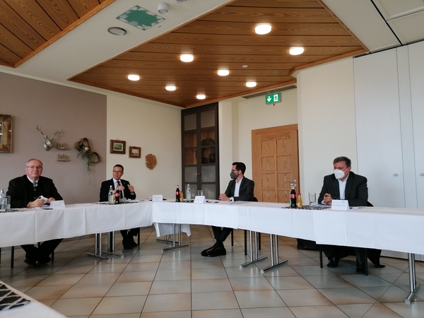 &copy; charivari / Andreas Hofmeister