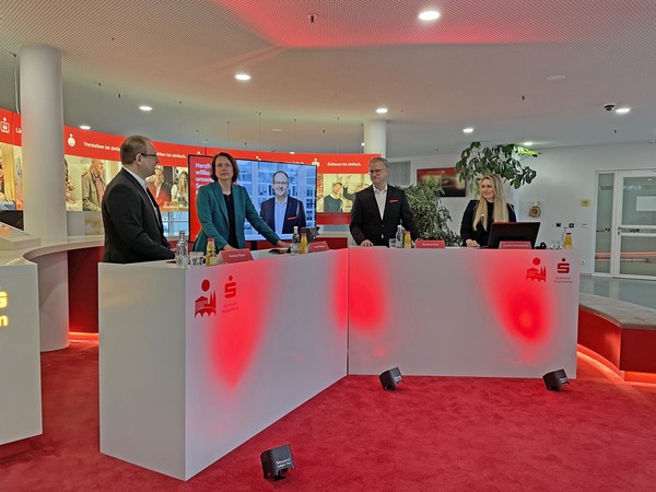 &copy; Fabian Lutz/Sparkasse Regensburg