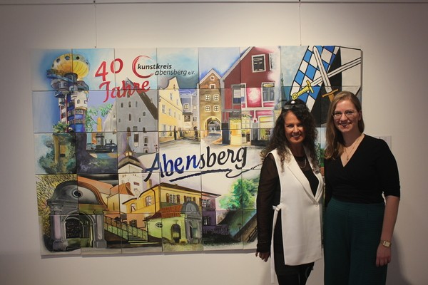 &copy; Peter Krah; Kunstkreisvorsitzende Daniela Krah und Museumsleiterin Beatrice Wichmann ( v.l.n.r)