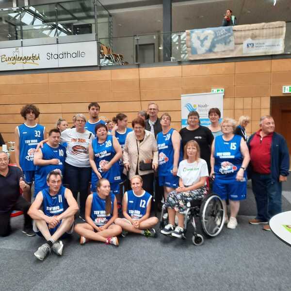 &copy; Horst Fleischmann