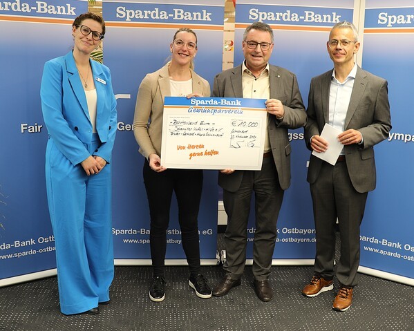 &copy; Matthias Walk