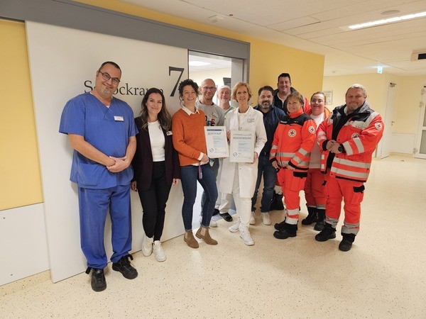 &copy; Sabina Hasenbank