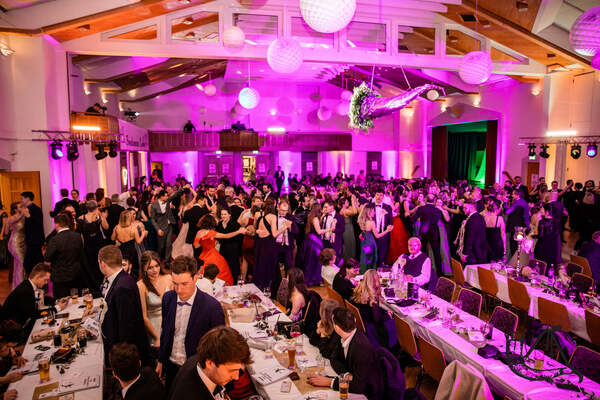 &copy; Rodinger Burschenball; Michael Heuberger