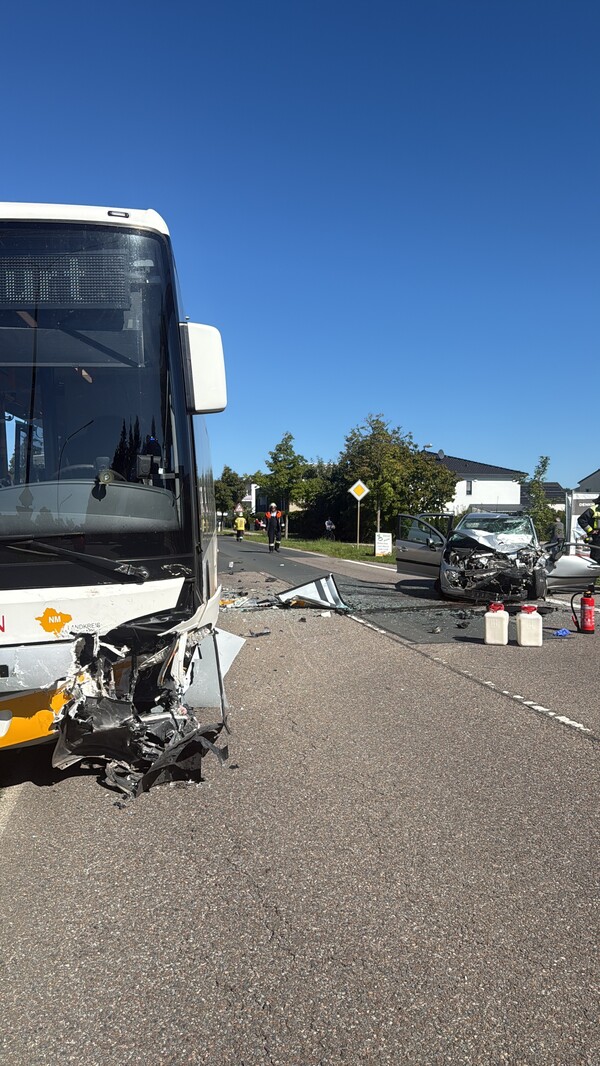 &copy; Fabian Schreiner