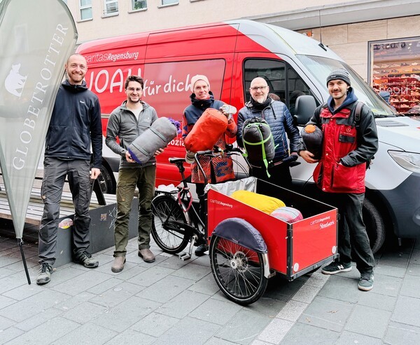 &copy; Harry Landauer