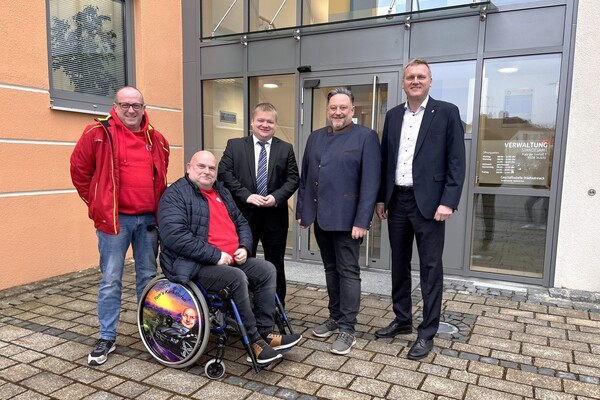 &copy; Spendenzusage an St&auml;dtedreieck Herzen; Thomas Stegerer