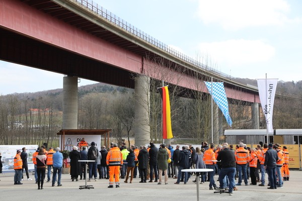 &copy; Autobahn GmbH