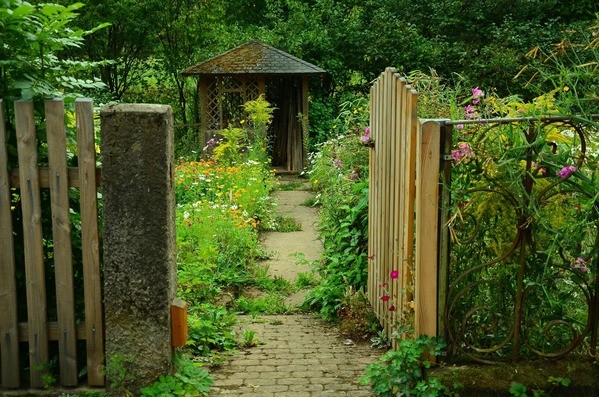 Garten, Gartent&uuml;r, &copy; Symbolbild: pixabay