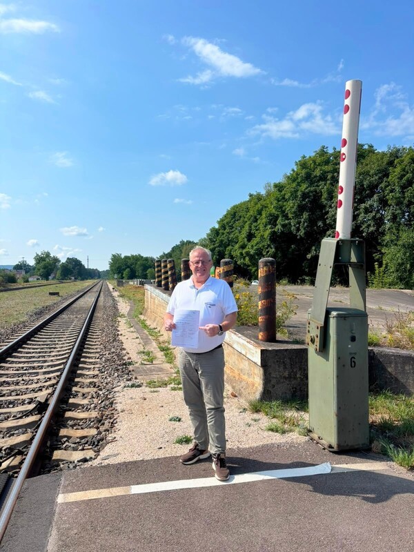 &copy; Oberb&uuml;rgermeister Feller setzt sich f&uuml;r Bahnhalt Klardorf ein; Daniel Weigl