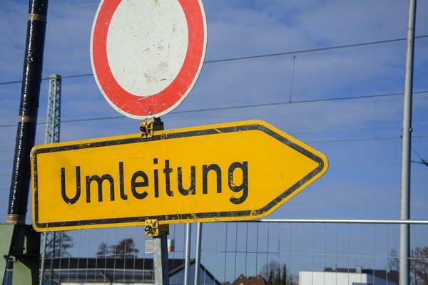 &copy; Symbolbilder