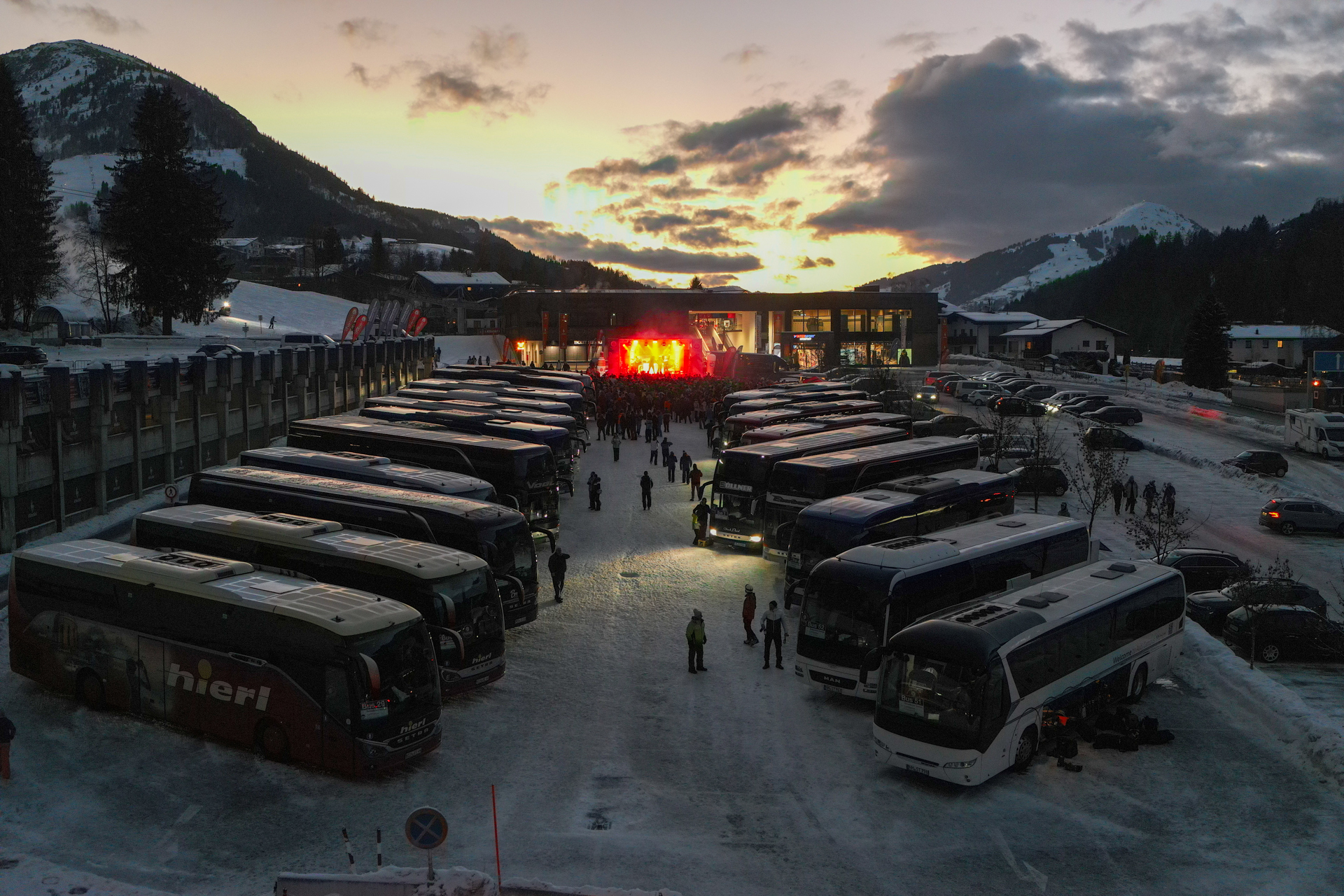 charivari, Tagesskifahrt, 2025