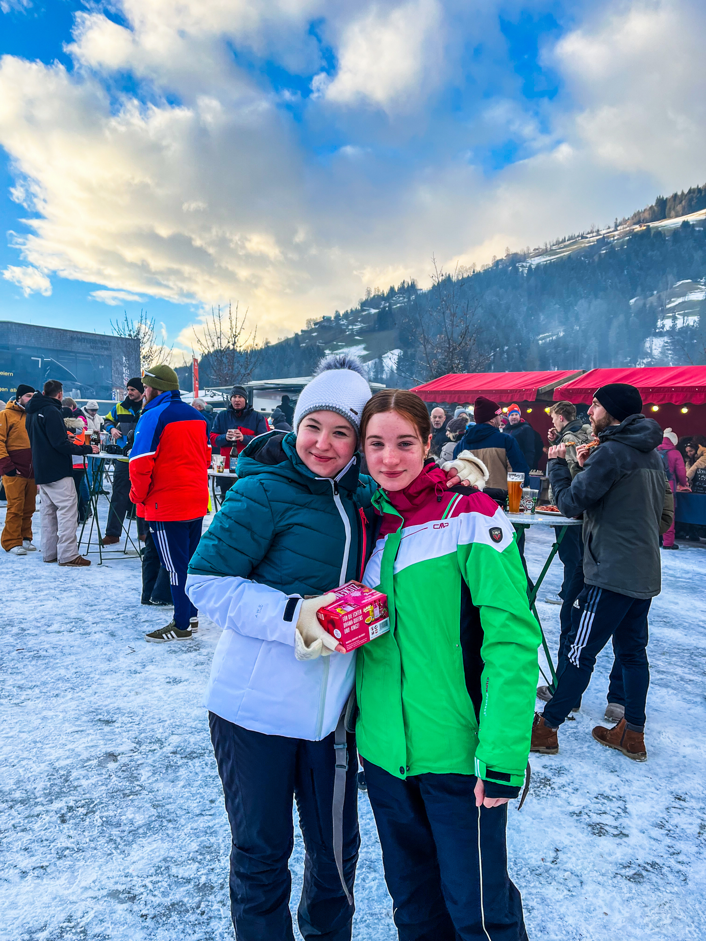 charivari, Tagesskifahrt, 2025