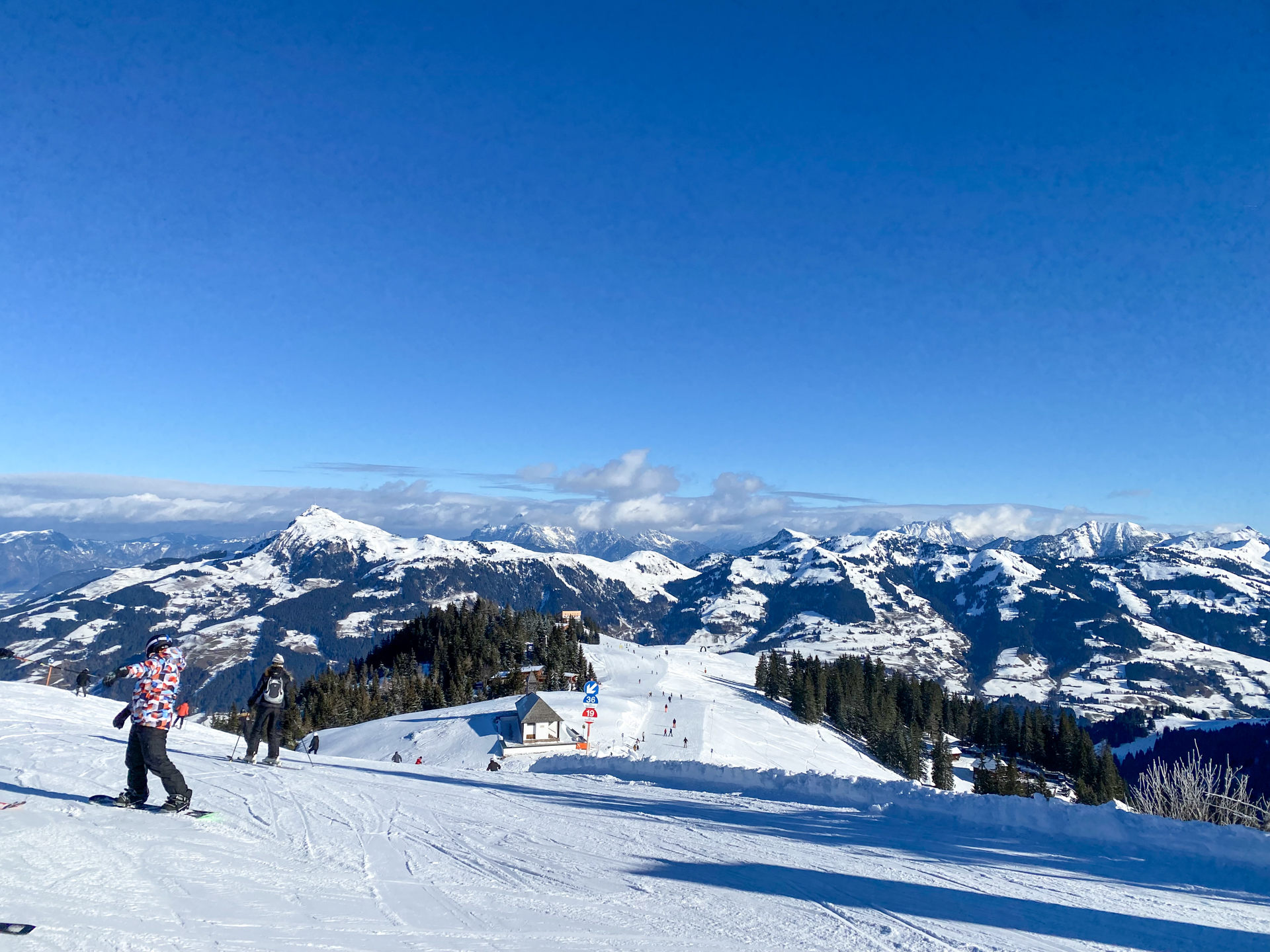 charivari, Tagesskifahrt, 2025